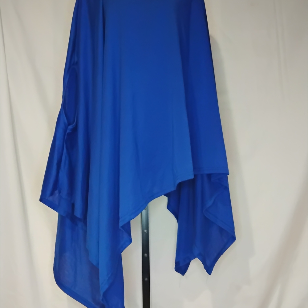 Elegant Blue Women's Shawl Top